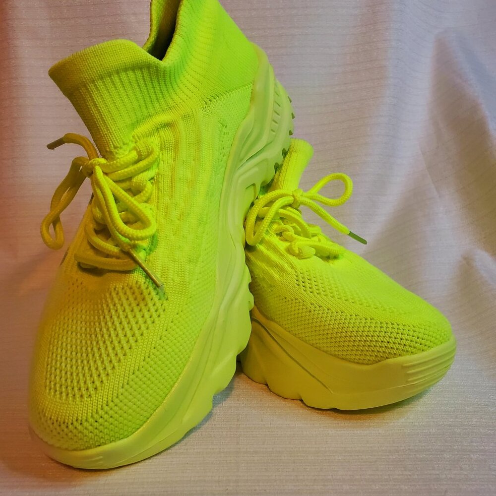 ESSENTIAL SNEAKERS -NEON YELLOW - Picture 3 of 9